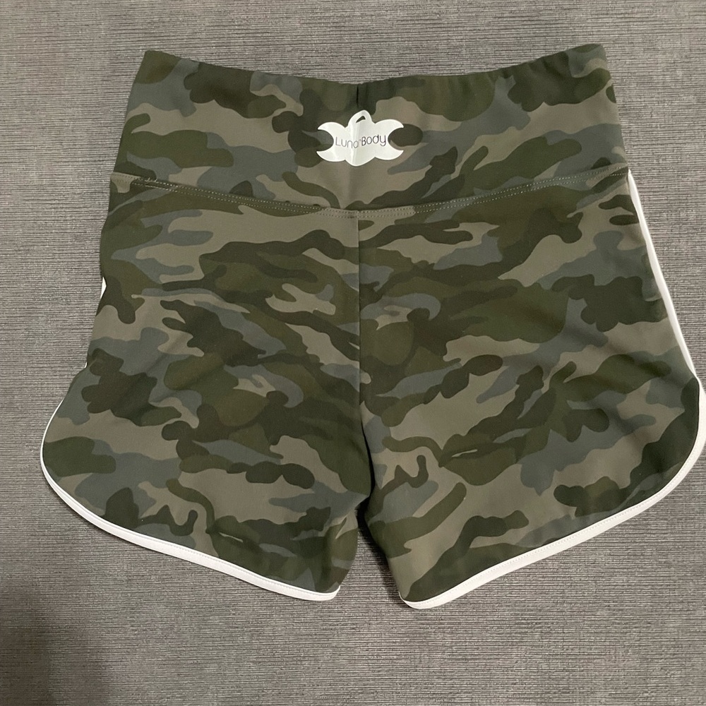 Four Pairs of Women's Lunar Body Athletic Shorts